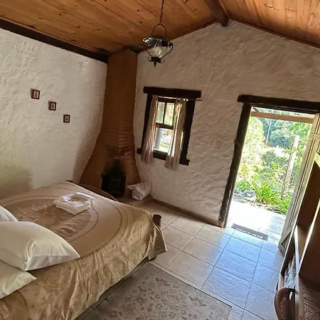 Vale Do Piemonte - Chale Com Hidromassagem - Villa Santo Antônio do Pinhal Exterior photo